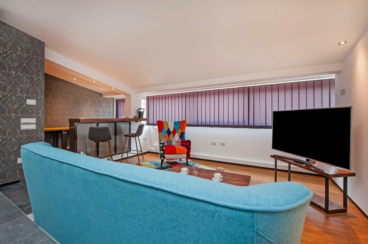 Lakovich Sea View Apartments 罗维尼 外观 照片